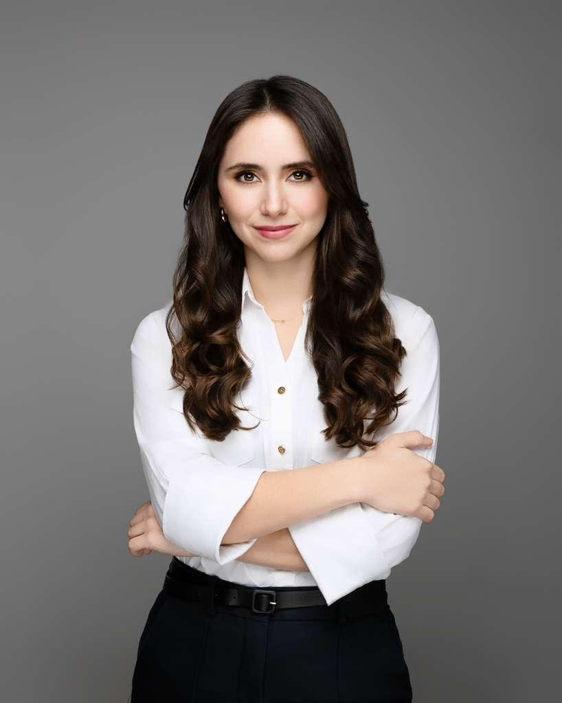 Jessica Gonzalez, Texas Licensed real estate agent and listing agent for Sisu Development