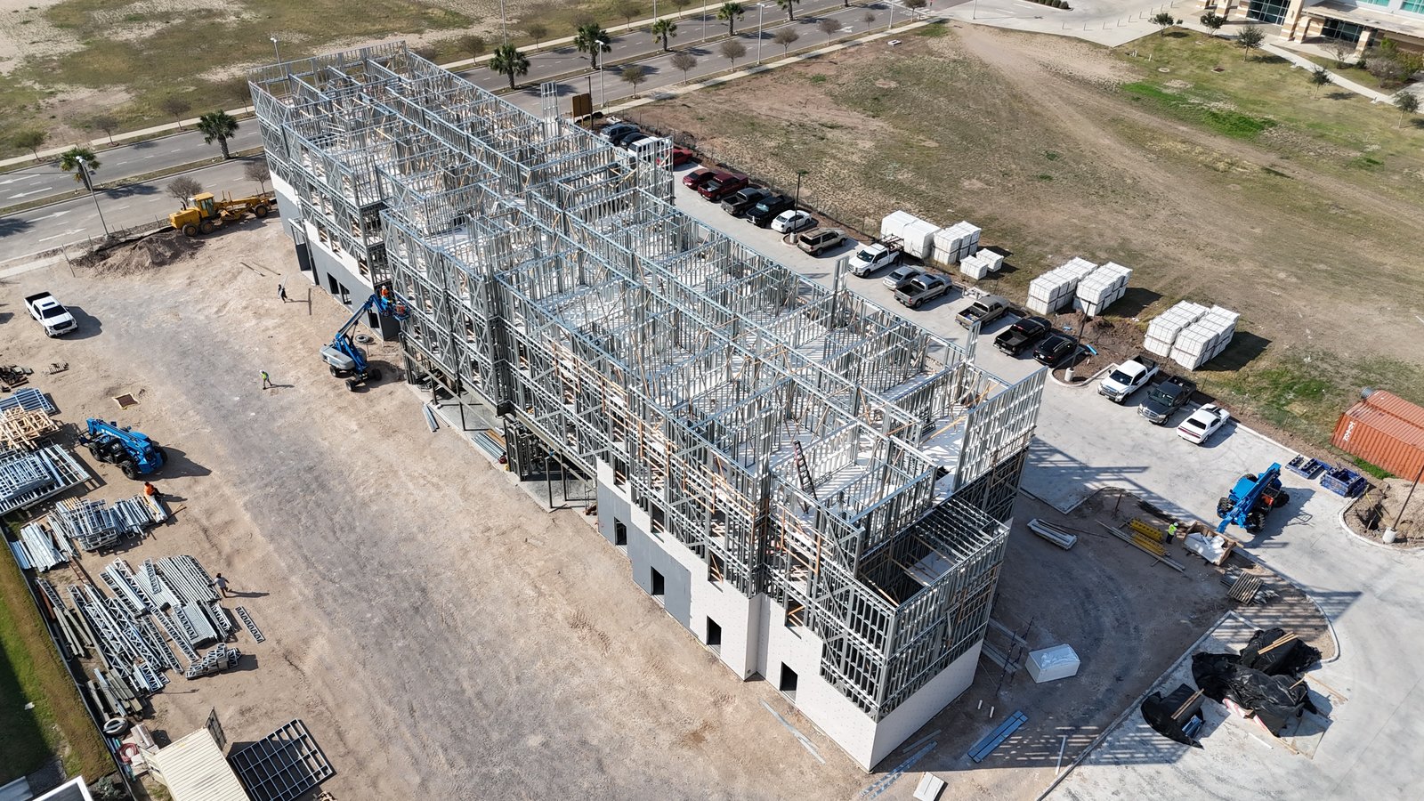 Aerial view of Avid-Candlewood Hotel build by KSI in Mission, TX